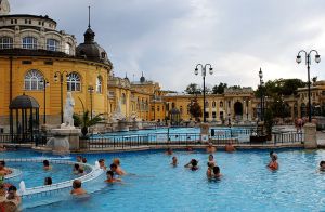 Víz Világnapja - Szórakozás és kikapcsolódás a budapesti fürdőkben