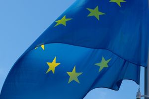 Az EU elfogadja Törökország, Észak-Macedónia és Ukrajna oltási igazolványait