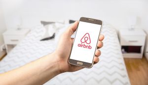 Negyven millió forintra büntette a versenyhivatal az Airbnb-t
