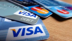 Problémát okozhat a céges bankkártya, autó, telefon külföldi használata