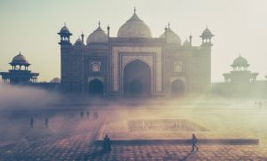 Bezárták a Tadzs Mahalt Indiában